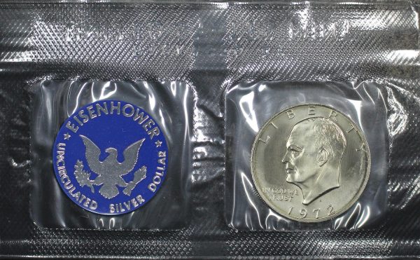 Gallery image of this 1972-S Eisenhower Dollar Silver Uncirculated Pouch
