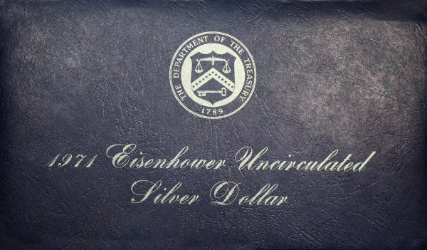 Gallery Image 2 for 1971-S Eisenhower Dollar Silver Uncirculated Pouch
