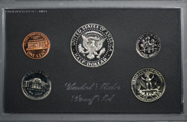 Gallery image of this 1969-S United States Mint Proof Set