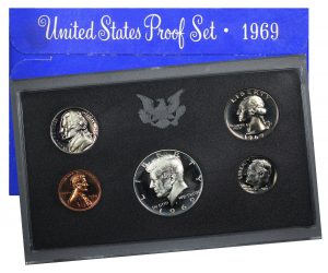 Obverse of this 1969-S United States Mint Proof Set