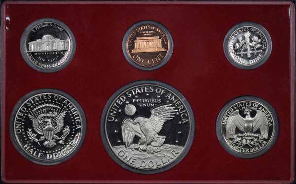 Gallery image of this 1977-S United States Mint Proof Set